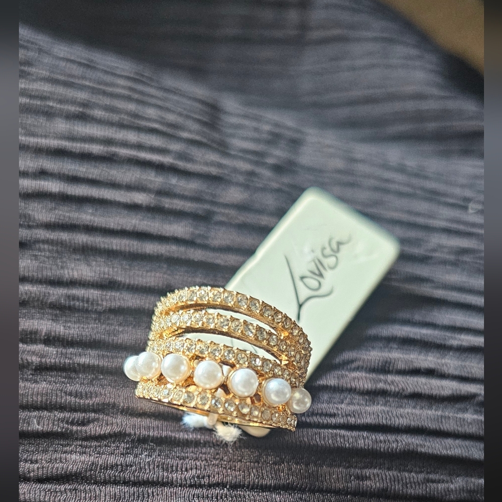 Lovisa Gold Tone Cz & Pearl Ring - Picture 2 of 4